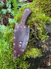 Good ‘Ol Skinnin’ Knife. Razor sharp. Morado handle
