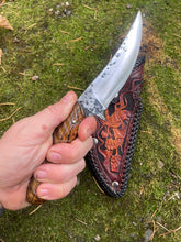 *Available* Muerte! Elegant, bold, wickedly sharp belt knife.
