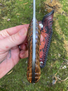 *Available* Muerte! Elegant, bold, wickedly sharp belt knife.