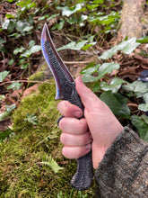 *Available* Caiman the Peshkabz (Armor piercing dagger)