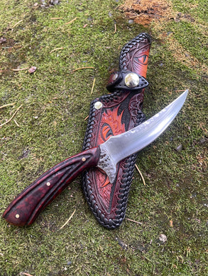 *Available* Gryphon! Slender and elegant belt knife