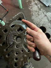 *AVAILABLE* Elegantly curved harvesting talon