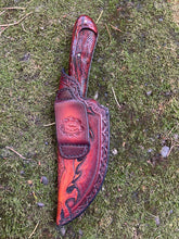 *Available* Fafnir! Curvaceous and fierce belt knife.